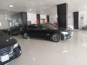 بي ام دبليو 750 اي موديل 2013