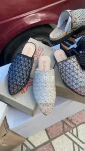 Des mules élégantes