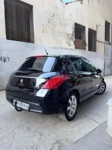 Peugeot 308 2013