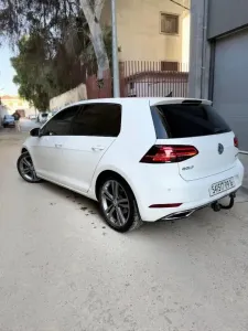 Volkswagen Golf 7 2019 Carat+