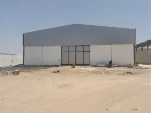 كراء مستودع