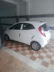 Hyundai EON 2012 GLS
