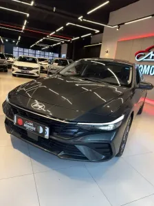 Hyundai Elantra 2025 luxury
