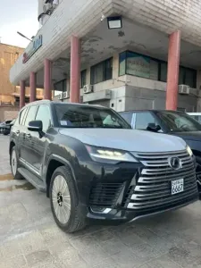لكزس ال اكس 600 موديل 2026