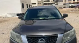 نيسان باثفايندر موديل 2016