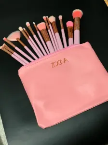 مجموعة فرشاة التجميل