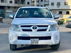 تويوتا هايلوكس للبيع في دمشق