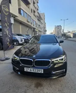 بي ام دبليو 530 اي موديل 2018