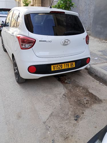 Hyundai  i10