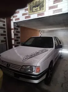 بيجو 405