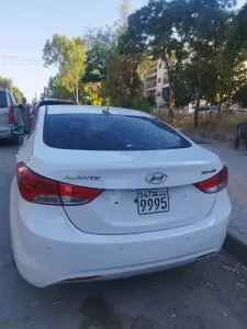 هونداي افانتي للبيع في حلب