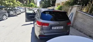 كيا سورينتو موديل 2016