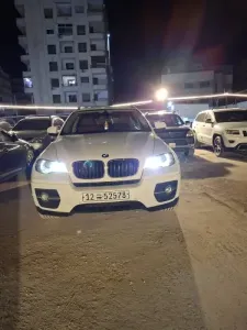 بي ام دبليو اكس 6 موديل 2012
