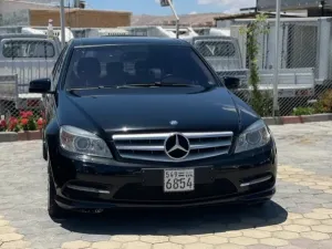 مرسيدس سي 200 موديل 2011