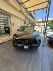 هوندا سي ار في موديل 2024