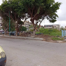 ارض تجارية للبيع في اللاذقية