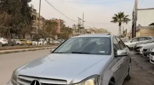 مرسيدس إي 200 موديل 2013