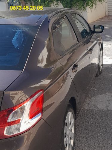 Peugeot 301