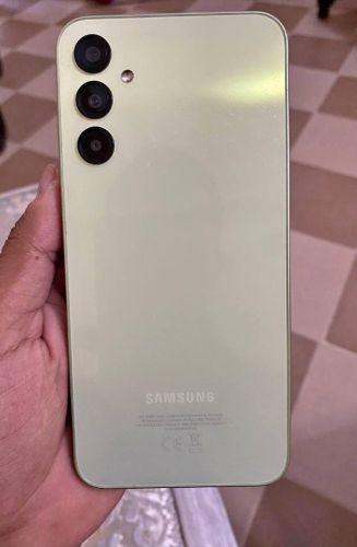 Samsung A24