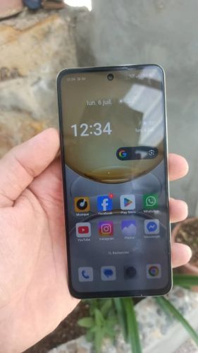 realme C75