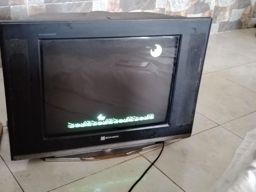 Télévision ENIE flatrone  (CRT)