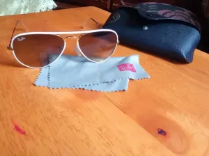 Ray Ban