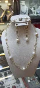 Parure en perles de culture et pl