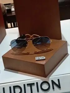 Raybane aviator d'oré neuve