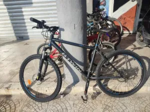 B'Twin Rockrider