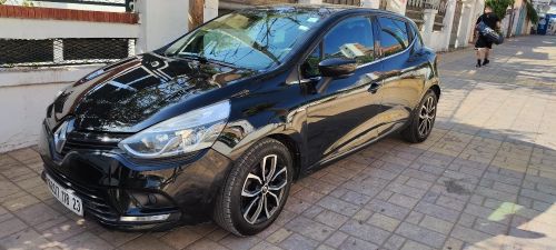 À vendre : Clio 4 Limited 1.5dci
