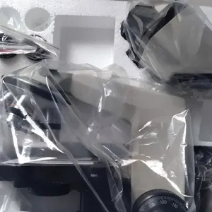 Microscope biologique Monoculaire