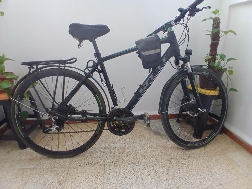 VÉLO SCOTT HYBRID