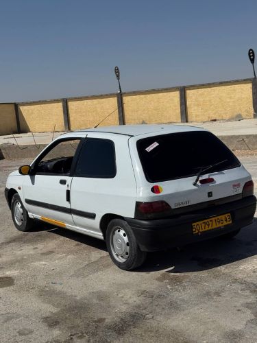 كليو جابونية