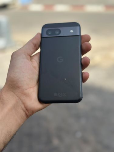 Google pixel 8a