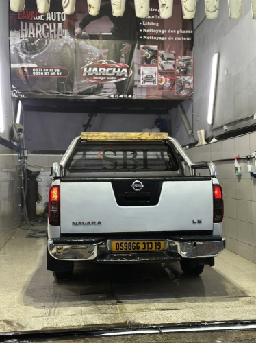 nissan navara