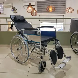 Fauteuil Roulant Médical Multifon