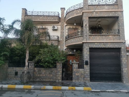 villa ain azel