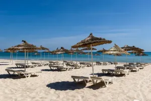 79.000 Da SOUSSE Par AVION 08 Jou