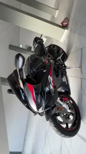 BMW S1000 RR 2021