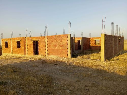 سكن مساحة 300م مربع حي 1نوفمبر