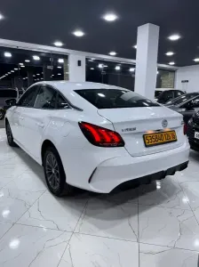 MG MG5 2026