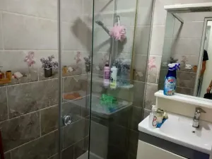 0558059819