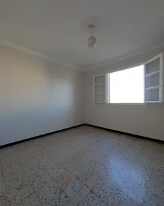 Location Appartement F3 Alger