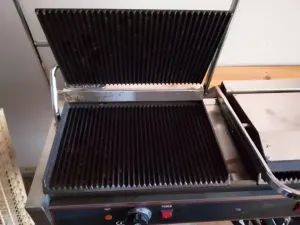 la presse panineuse un electromen