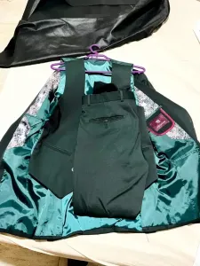 costume 3 pieces taille 48
