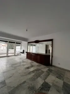 بيع شقة 4 غرف