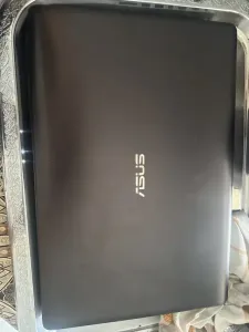Asus