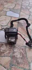 Moteur assisté 207 et 208