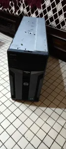 Lot De Pc Serveurs Et Accessoires