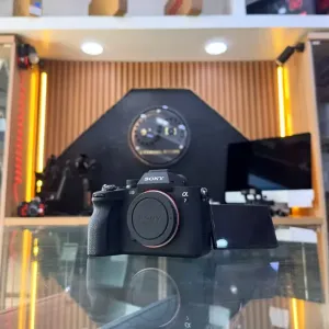 SONY A7 MARK IV boîtier nu en exc